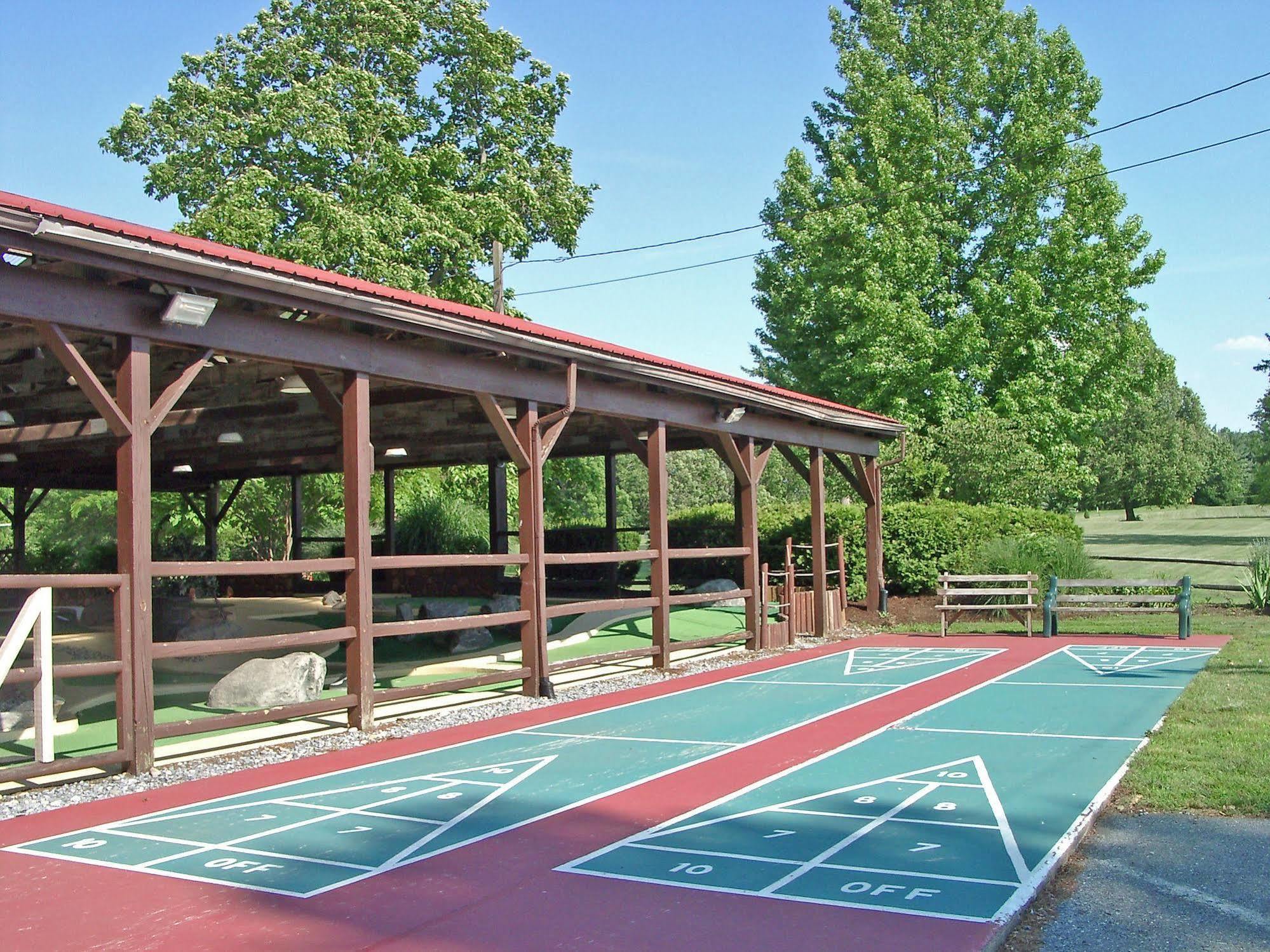 Circle M Rv & Camping Resort - Caravan Park Millersville Extérieur photo