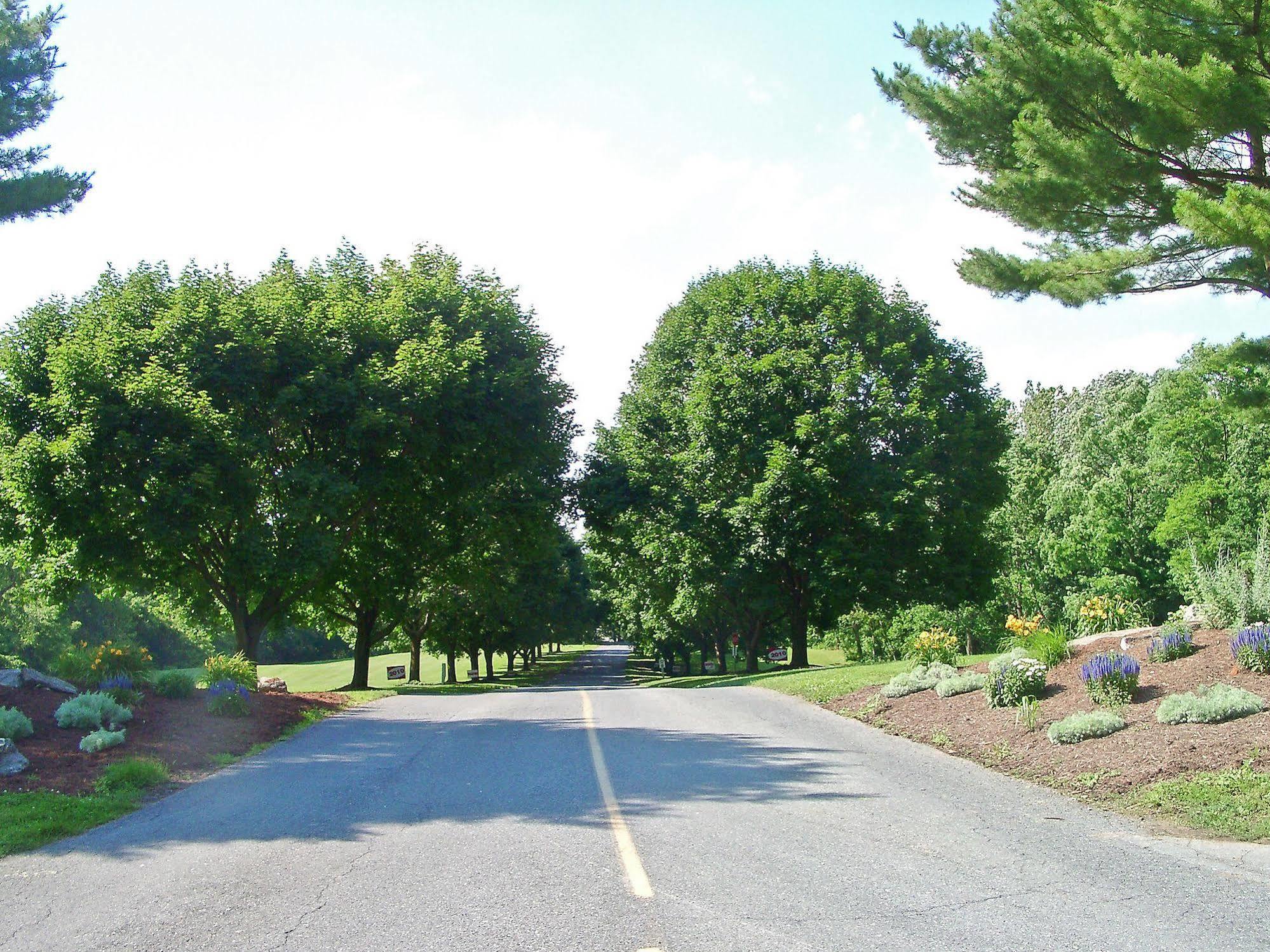 Circle M Rv & Camping Resort - Caravan Park Millersville Extérieur photo
